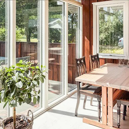 Gorgeous In With House A Panoramic View *